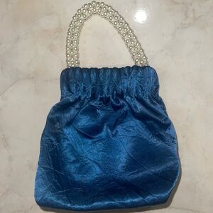 ZARA BLUE PEARL HANDLE CROSSBODY PURSE